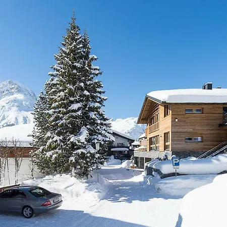 Apartment Chalet Laurus *